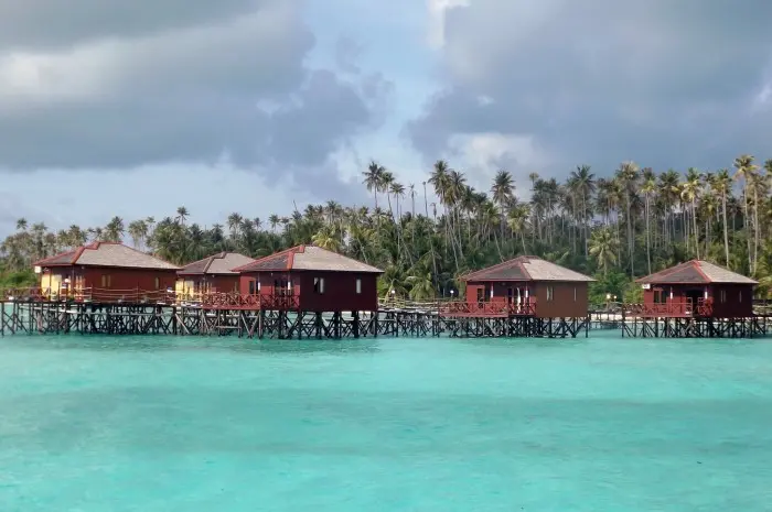 Maratua Island, an Amazingly Beautiful Island in East Kalimantan